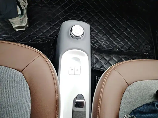 Wuling Hongguang Mini EV — Фото автомобиля 13