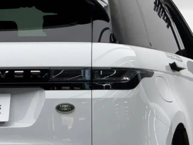 Land Rover Range Rover Evoque — Фото автомобиля 6