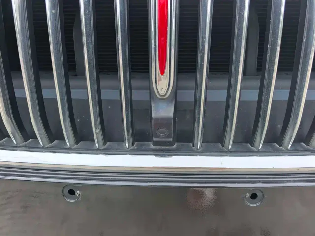 Hongqi H5 — Фото автомобиля 4