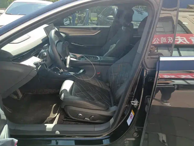 Changan Qiyuan A07 — Фото автомобиля 9
