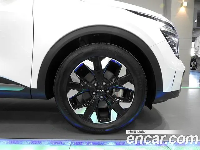 Kia Sportage 5th Gen — Фото автомобиля 13