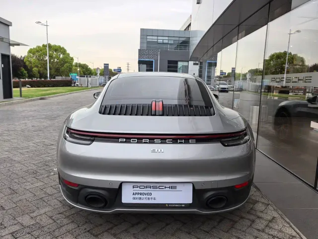 Porsche 911 — Фото автомобиля 4