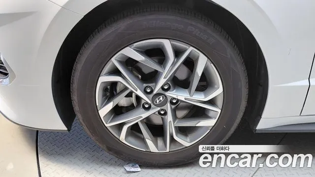 Hyundai Sonata Sonata (DN8) 2.0 LPG(Для проката) — Фото автомобиля 5