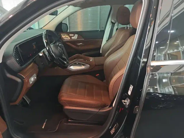 Mercedes-Benz GLS-Class — Фото автомобиля 19