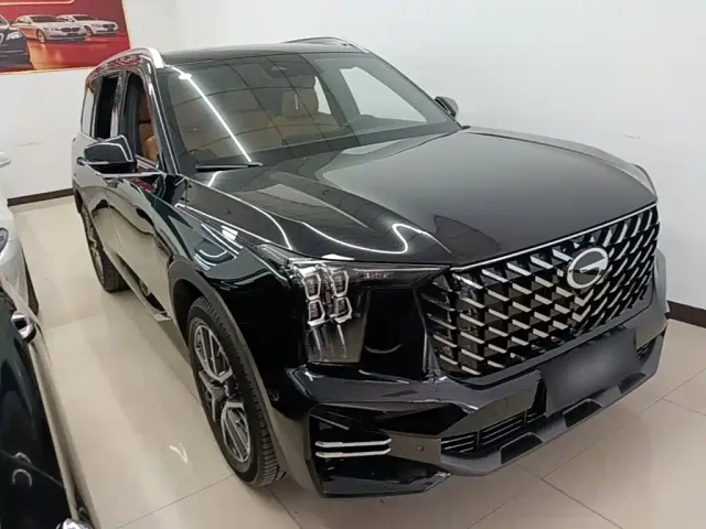 GAC Trumpchi GS8 — Фото автомобиля 3