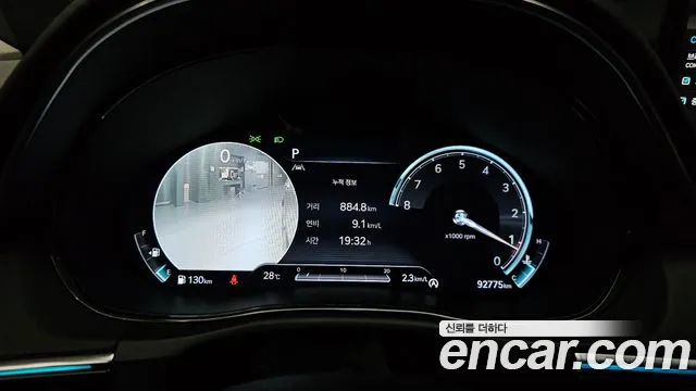 Genesis GV70 2.5T Бензин AWD — Фото автомобиля 8