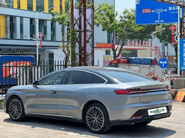 BYD Han — Фото автомобиля 9