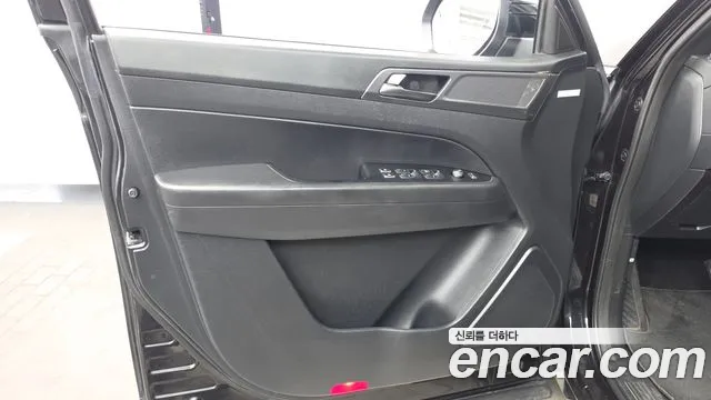 KG_Mobility_Ssangyong Rexton Новый Rexton Sport Дизель 2.2 2WD — Фото автомобиля 24