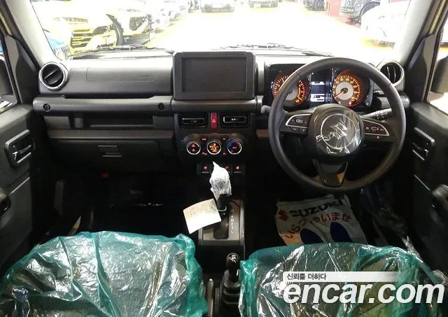 Suzuki Jimny — Фото автомобиля 10