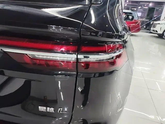 Geely Xingyue L — Фото автомобиля 7