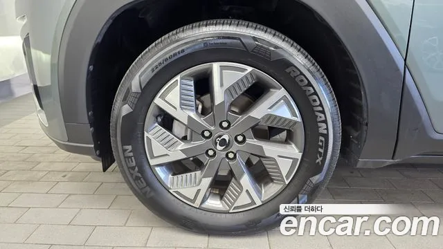 KGM Torres — Фото автомобиля 5
