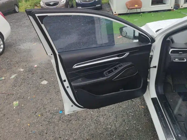 Geely Emgrand — Фото автомобиля 7