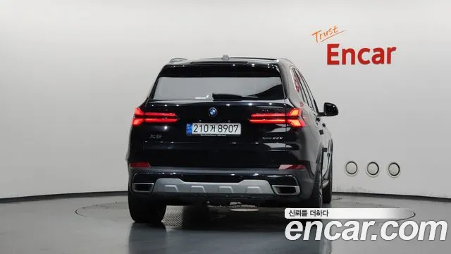 BMW X5 — Фото автомобиля 4