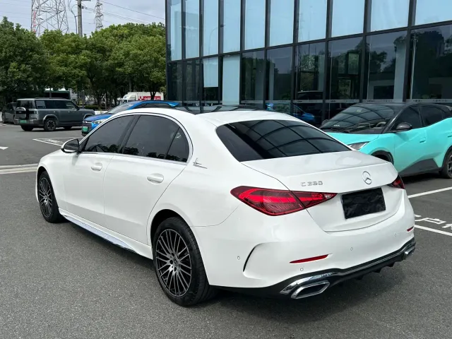 Mercedes-Benz C-Class — Фото автомобиля 19