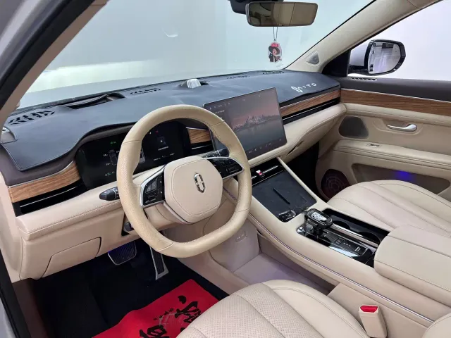 AITO Wenjie AITO M7 2024 Model 1.5T Smart Drive RWD Max 5-Seater — Фото автомобиля 15