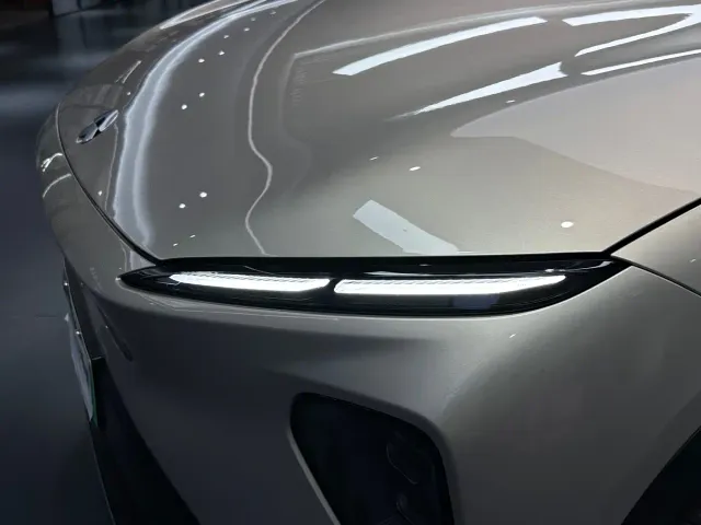 Nio EC7 — Фото автомобиля 10