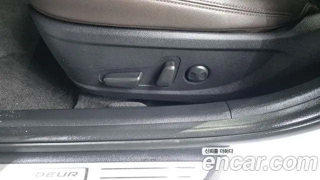 Hyundai Grandeur Новый Grandeur IG — Фото автомобиля 27