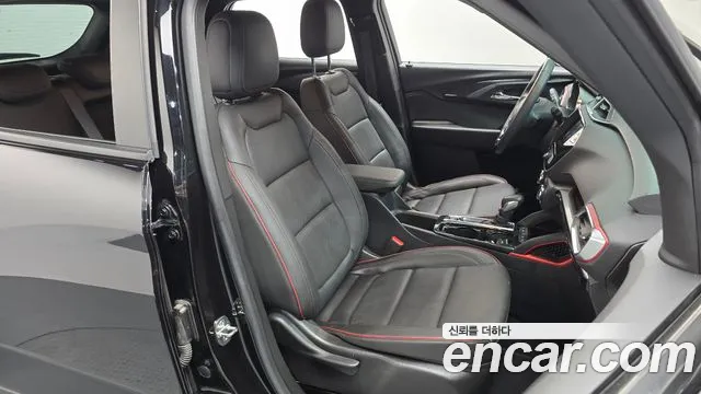 Chevrolet Trailblazer — Фото автомобиля 16