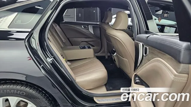 Kia K8 2.5 Бензин 2WD — Фото автомобиля 12