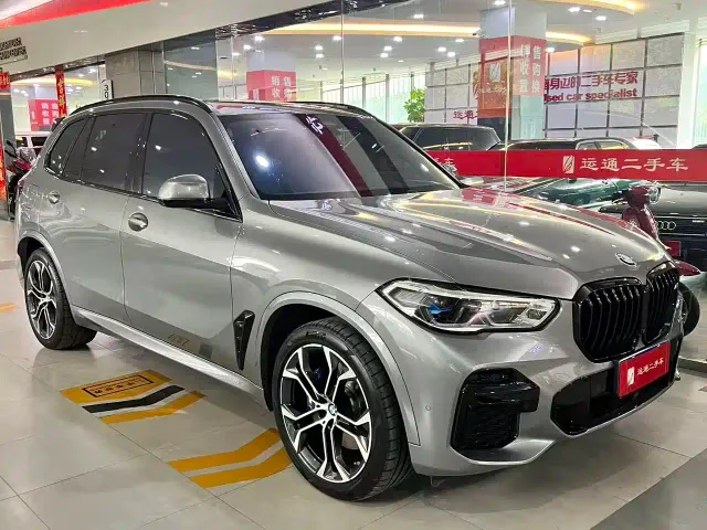 BMW X5 — Фото автомобиля 2