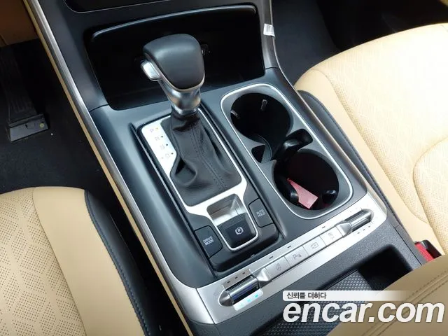 Kia Canival Carnival 4 поколение 9 мест Prestige — Фото автомобиля 9