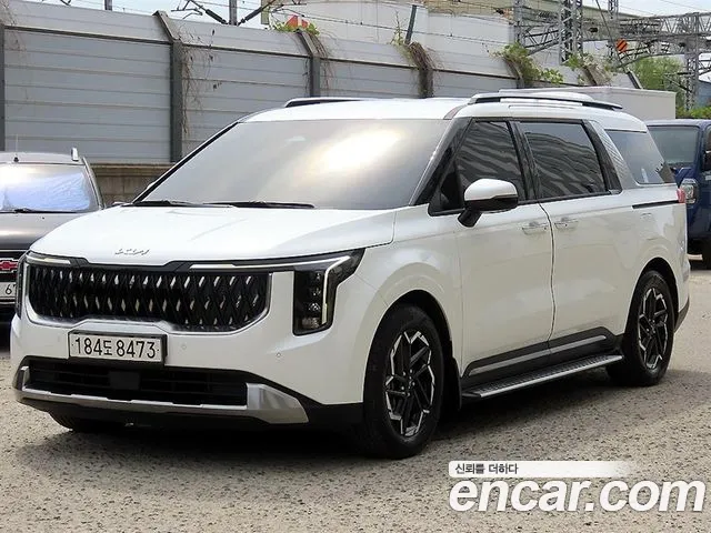 Kia Canival Новый Carnival 4 поколение Бензин 9 мест Noblesse — Фото автомобиля 2