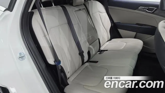 Kia Sportage Sportage 5-е поколение Дизель 2.0 2WD — Фото автомобиля 12