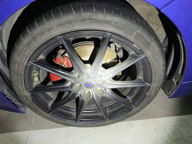 Subaru BRZ — Фото автомобиля 7
