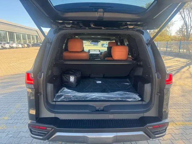 Lexus LX — Фото автомобиля 11