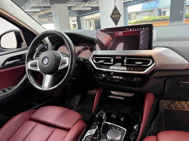 BMW X4 — Фото автомобиля 25