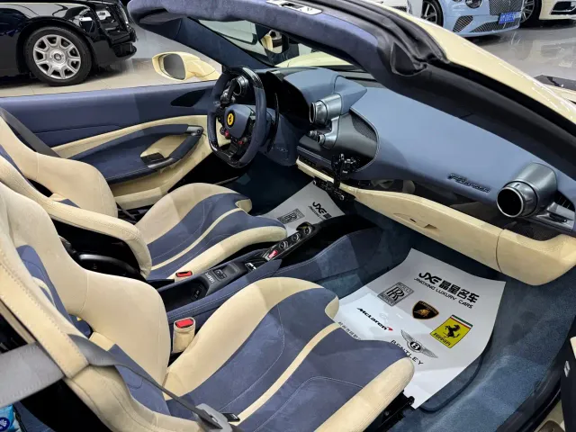 Ferrari F8 — Фото автомобиля 5