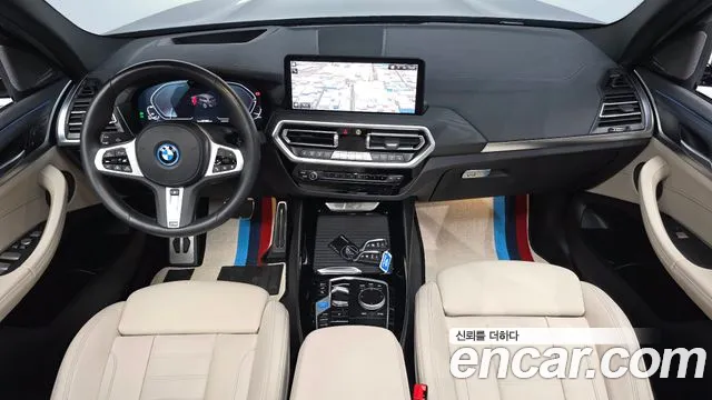 BMW iX3 G08 (2020–2024) — Фото автомобиля 10