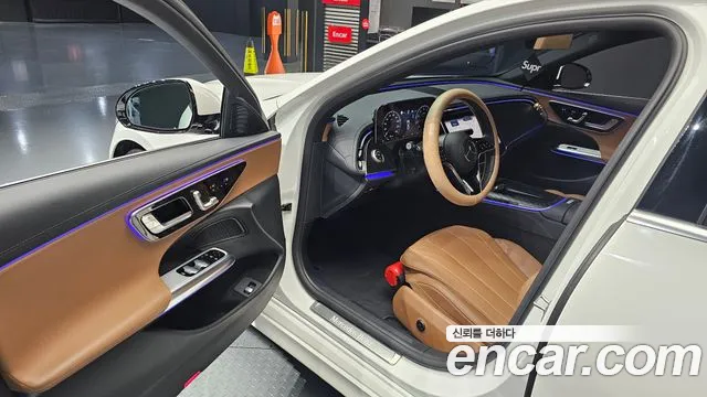 Mercedes-Benz E-Class — Фото автомобиля 10