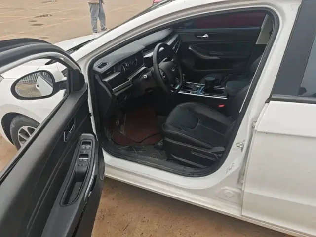 Chery Arrizo 5 — Фото автомобиля 15