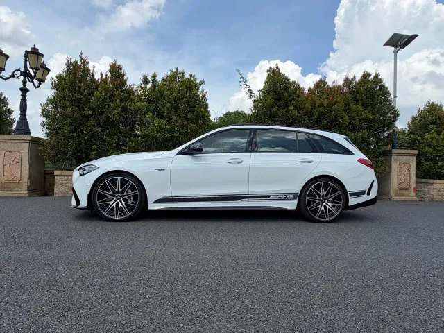 Mercedes-Benz C-Class AMG — Фото автомобиля 3