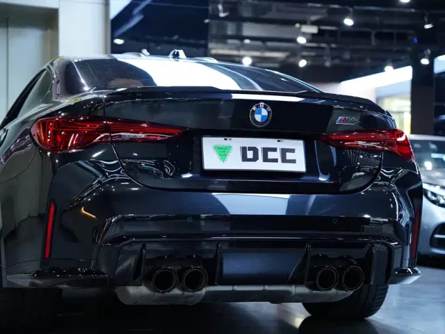 BMW M4 — Фото автомобиля 22