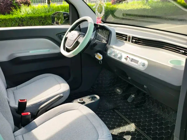 Wuling Hongguang Mini EV — Фото автомобиля 14