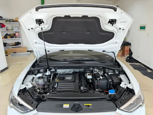 Audi Q3 — Фото автомобиля 26