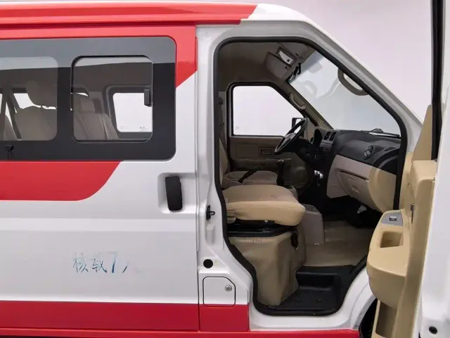 Dongfeng Xiaokang C36 — Фото автомобиля 23