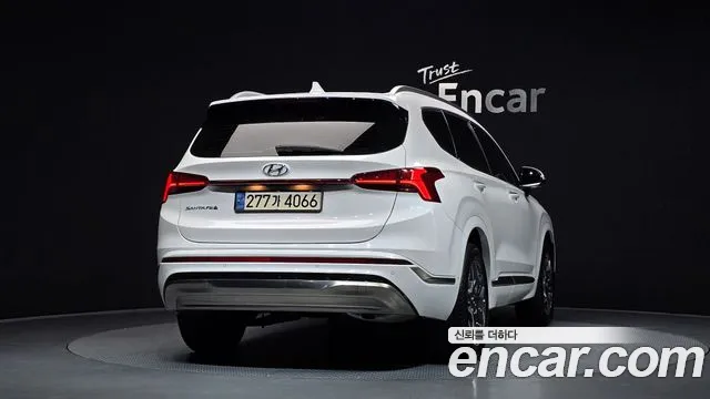 Hyundai Santafe — Фото автомобиля 4