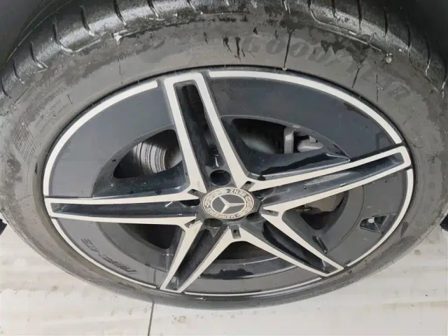 Mercedes-Benz C-Class — Фото автомобиля 22