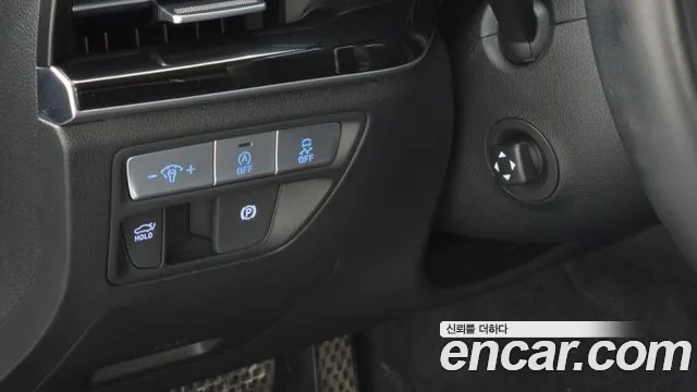 Genesis G80 Бензин 2.5 турбо 2WD — Фото автомобиля 19