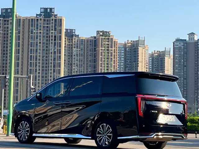 GAC Trumpchi M8 — Фото автомобиля 9