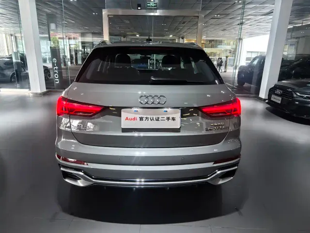 Audi Q3 — Фото автомобиля 5