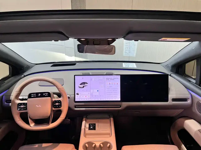 Li Auto i6 — Фото автомобиля 6