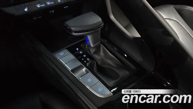 Hyundai Avante CN7 — Фото автомобиля 12