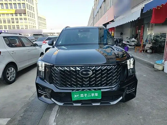 GAC Trumpchi GS8 — Фото автомобиля 2