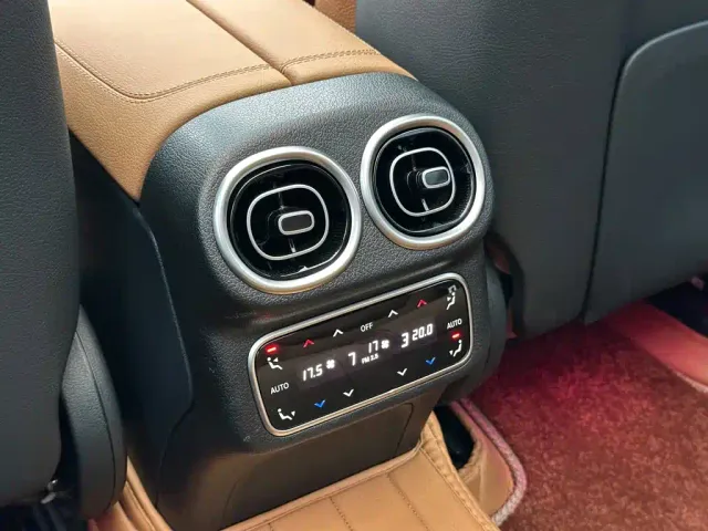 Mercedes-Benz GLC-Class — Фото автомобиля 17