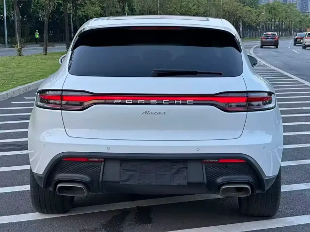 Porsche Macan — Фото автомобиля 14