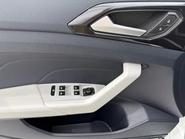 Volkswagen Tharu — Фото автомобиля 7